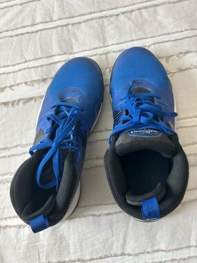 Nike Kids Royal Blue High-Top Team Hustle Sneakers